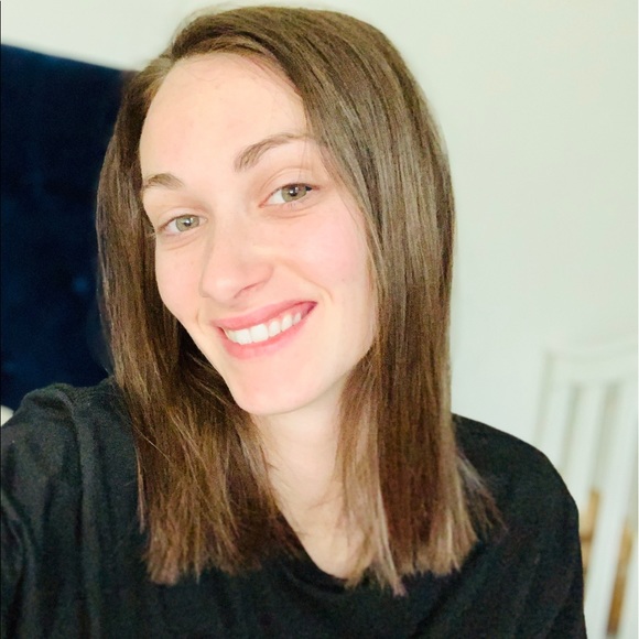 Meet your Posher, Lauren - Picture 1 of 1